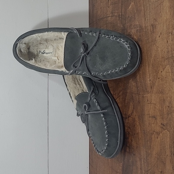 My Pillow My Slipper Grey Suede Faux Fur Lined Comfort Moccasin Slipper Men's 10 - Picture 1 of 11